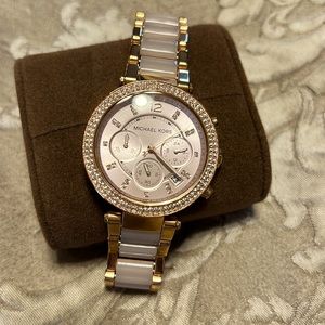 Michael Kors Rose Gold Oyster Watch